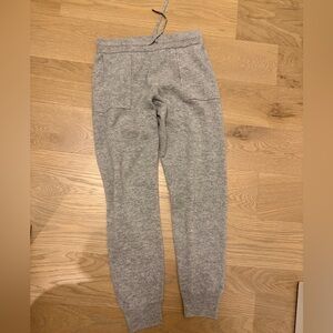 Kids size 8 Heather Gray Cashmere Joggers by Naadam